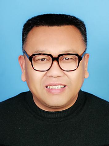 杨建林