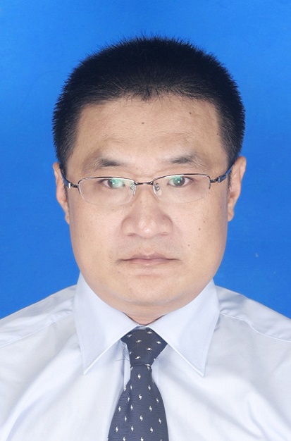 张国栋