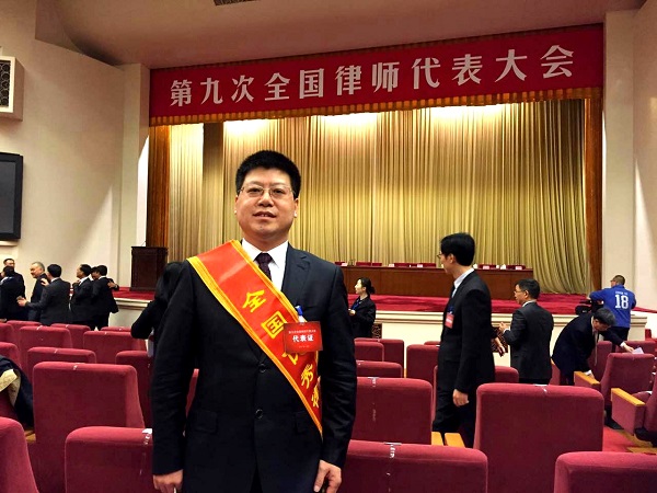 郁红祥律师7副本.jpg